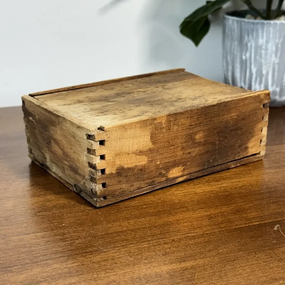 Antique Dovetail 6x4 Wooden Slide Lid Box Primitive Handmade Storage Box Rustic